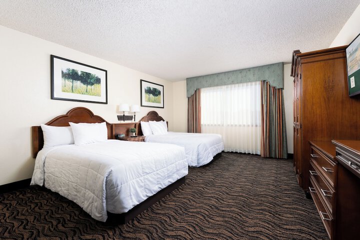 MCM Elegante Suites Abilene