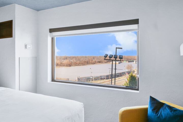 Room 20 of 53