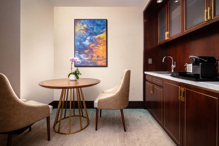 Room 35 of 82