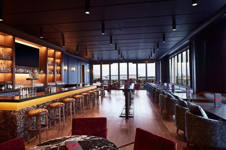 The Scarlet Lincoln, a Tribute Portfolio Hotel