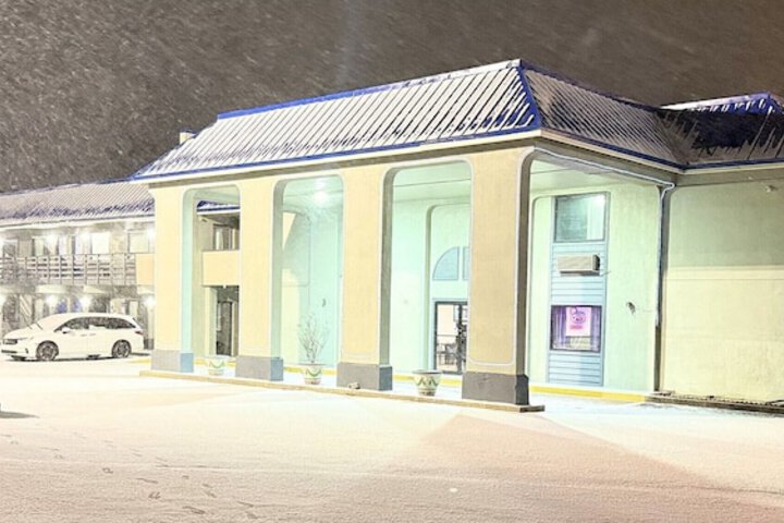 Rodeway Inn & Suites Plymouth Hwy 64
