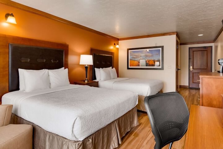 Room 14 of 40