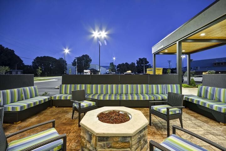 Home2 Suites by Hilton Decatur Ingalls Harbor