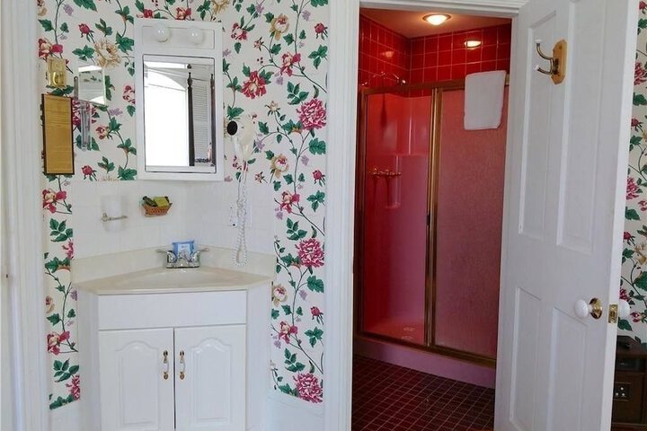 Room 29 of 114