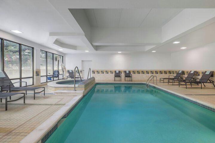 Fairfield Inn & Suites by Marriott Cumberland