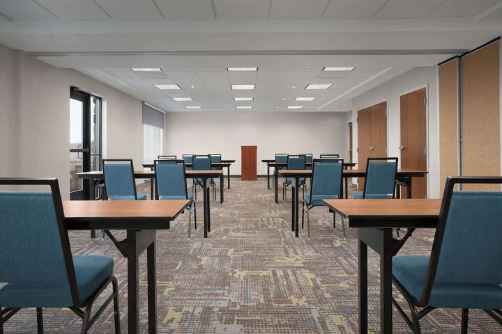 Hampton Inn Yorkville