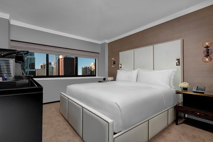 Room 80 of 99