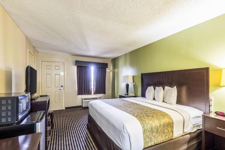 Rodeway Inn