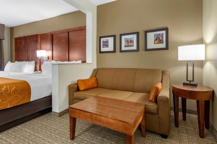 Comfort Suites Marquette
