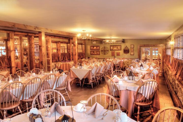 The Stroudsmoor by Wedgewood Weddings