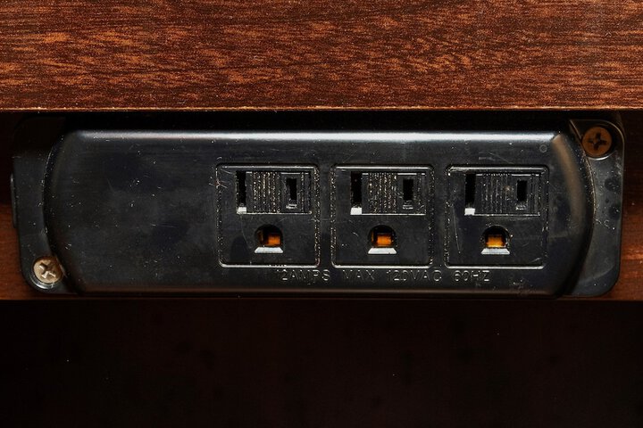 Room 10 of 25