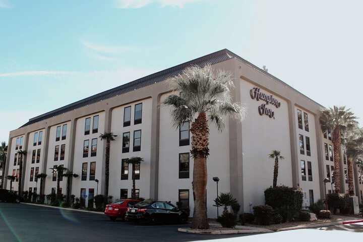 Hotel 7 of 59