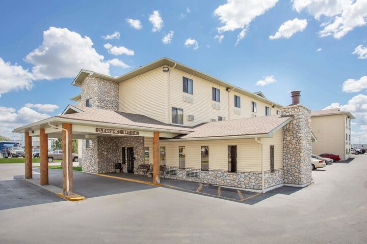 Hotel 5 of 28