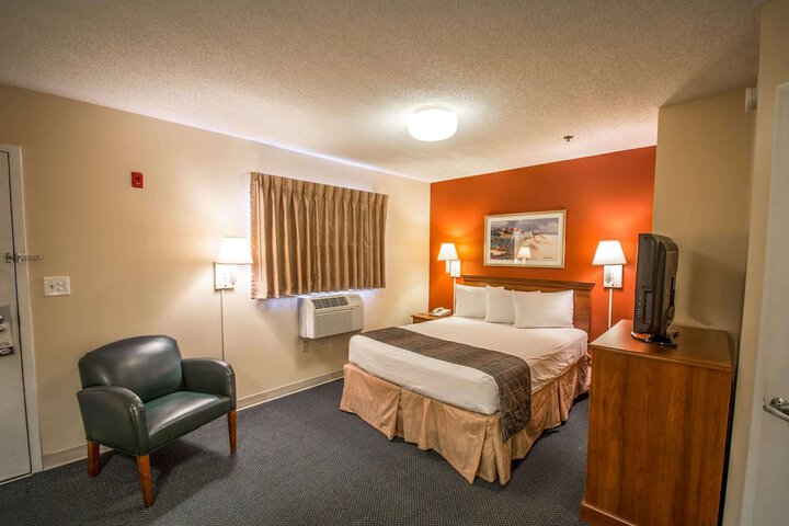 Room 30 of 32