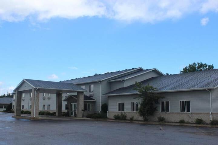 Hotel 3 of 18