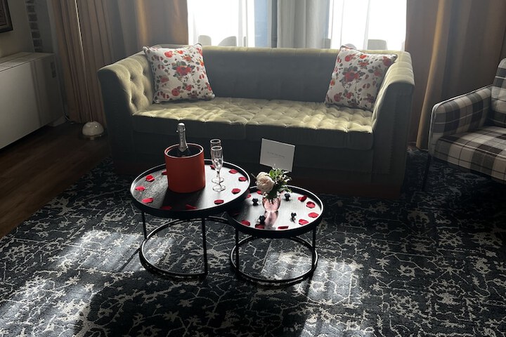 Room 37 of 67