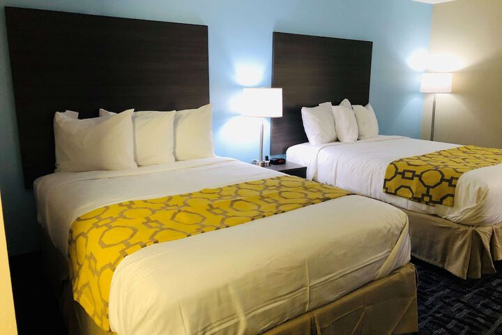 Room 14 of 37