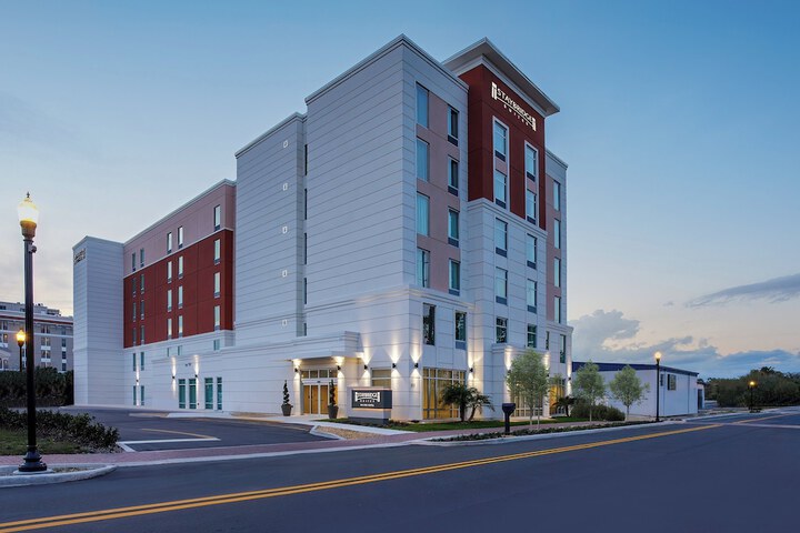 Hotel 3 of 51
