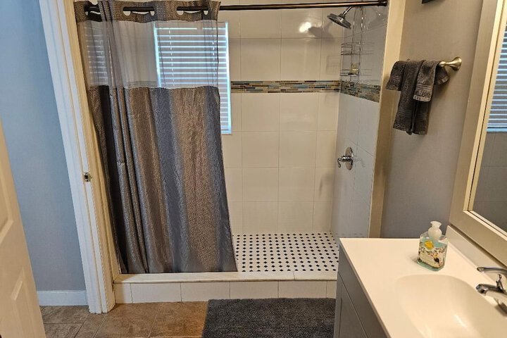 Liberty Hill Executive Inn