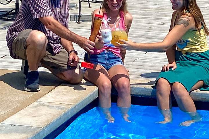 Pool 7 of 299