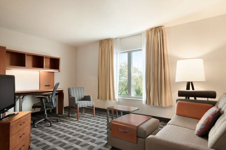Room 15 of 29