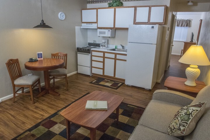 Room 25 of 52
