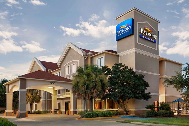 Hotel 2 of 15