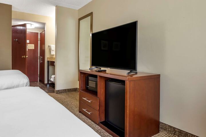 Room 20 of 32
