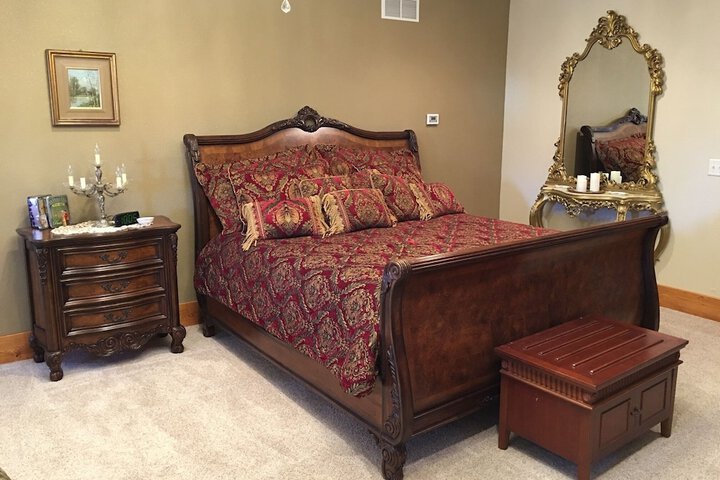 Room 16 of 27