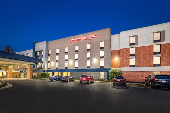 Hampton Inn McHenry