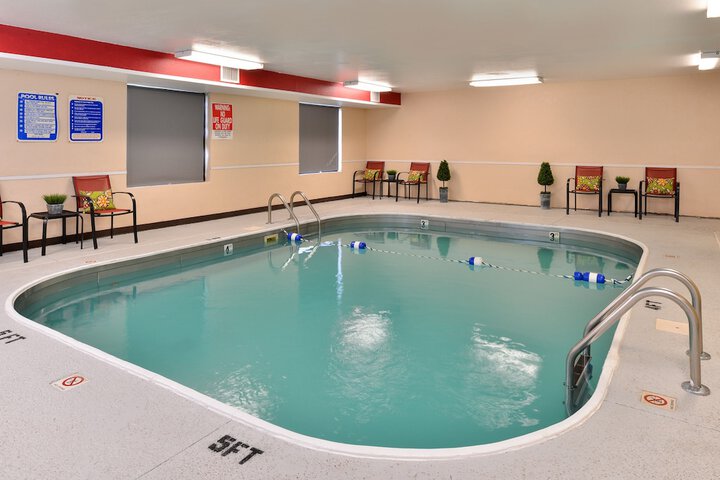 Pool 4 of 43