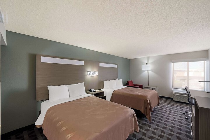 Room 54 of 64