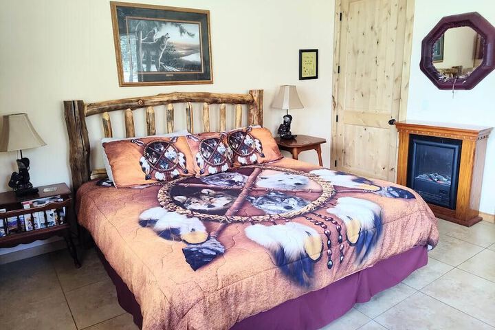 Elktrace Bed & Breakfast