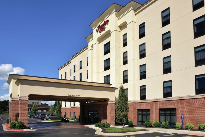 Hotel 2 of 30