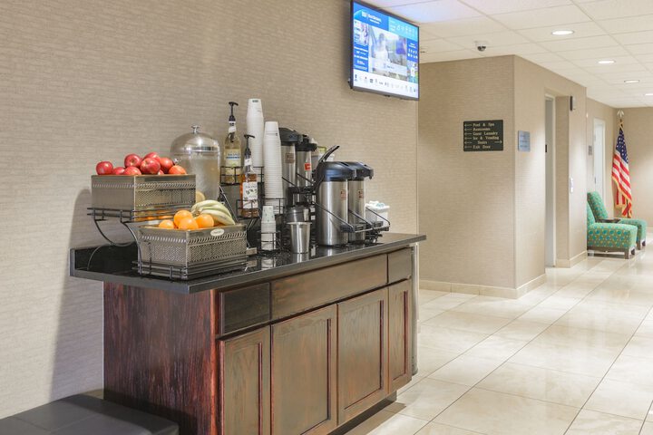 Best Western Concord Inn & Suites