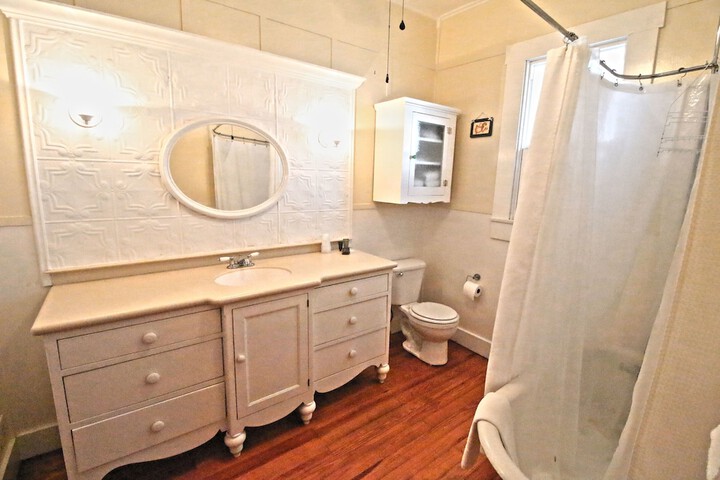 Room 46 of 67