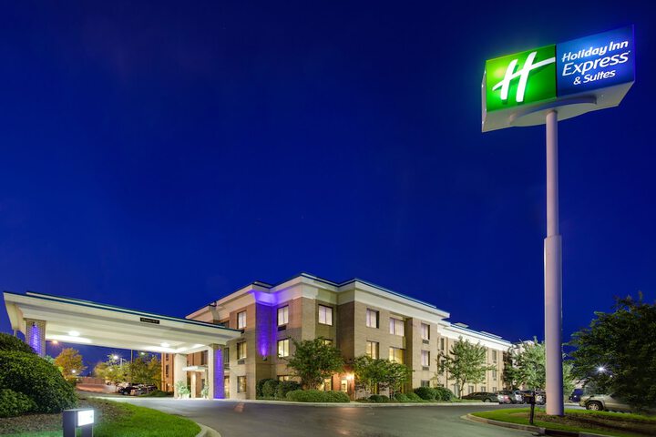 Hotel 2 of 35