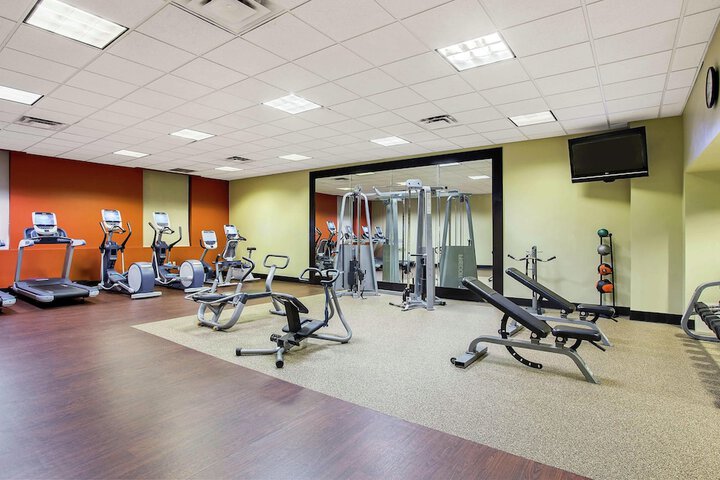 Embassy Suites by Hilton Lexington / UK Coldstream