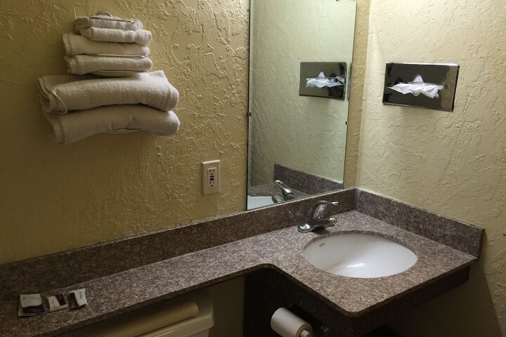 Room 31 of 51