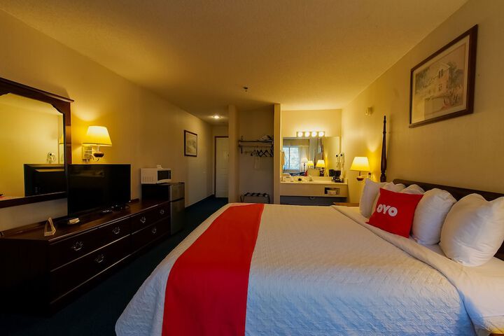 Room 73 of 111