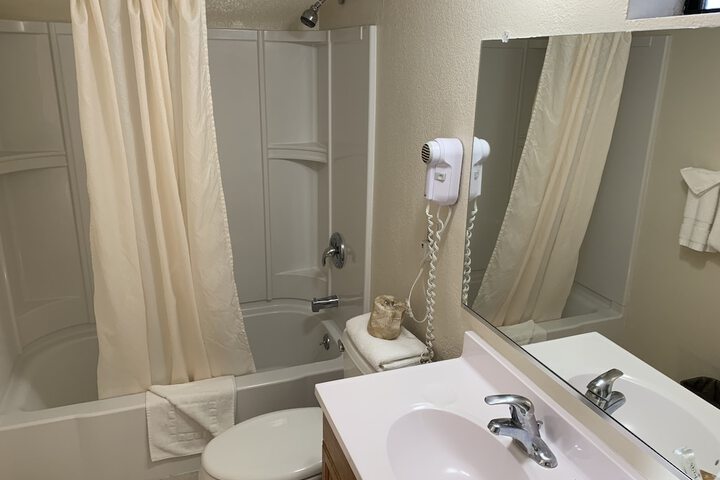 Seaview Inn