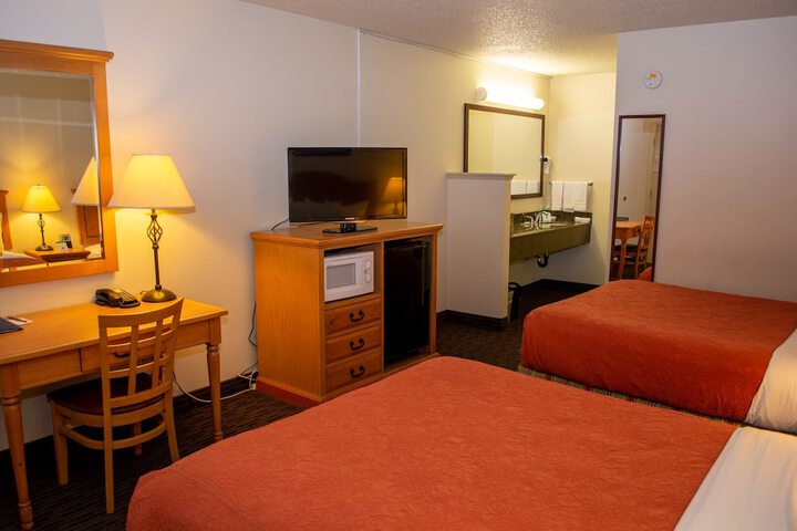 Room 21 of 29