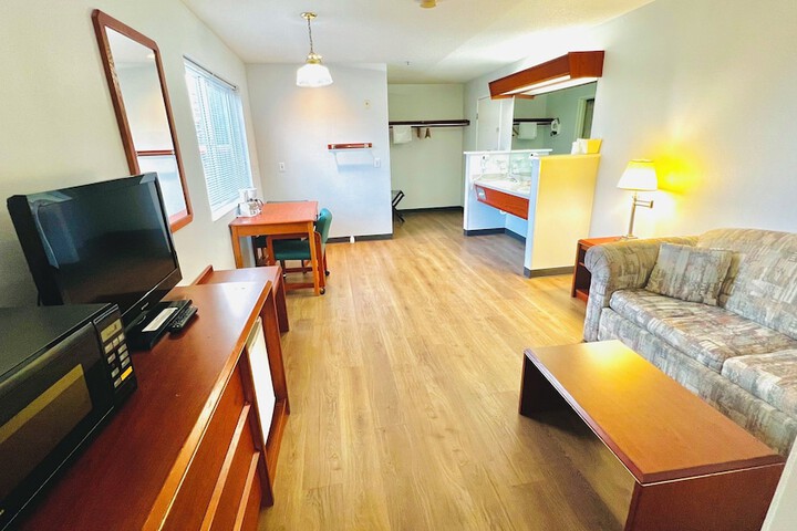 Room 22 of 30