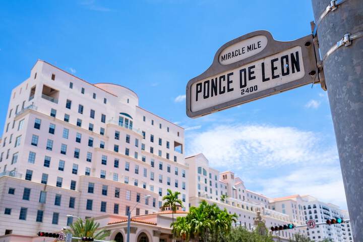 Hotel Colonnade Coral Gables Autograph Collection