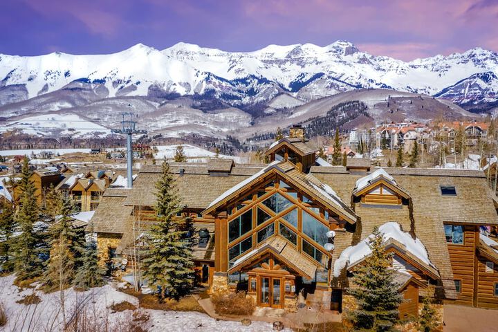 Mountain Lodge Telluride