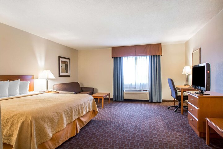 Quality Inn Morris I-80