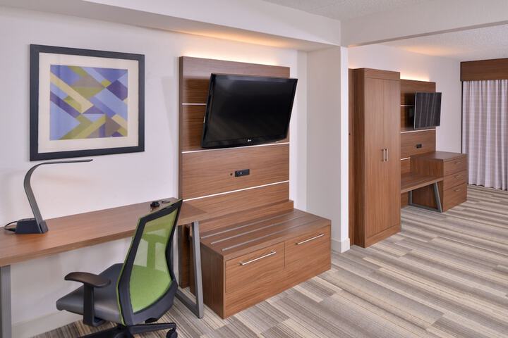 Room 49 of 67