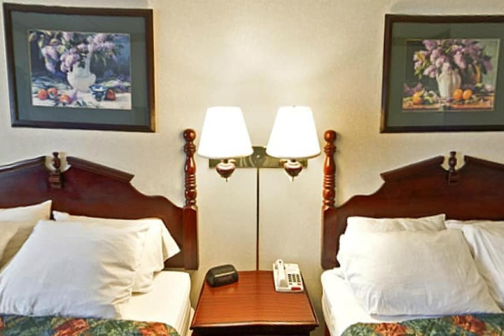 Room 14 of 15