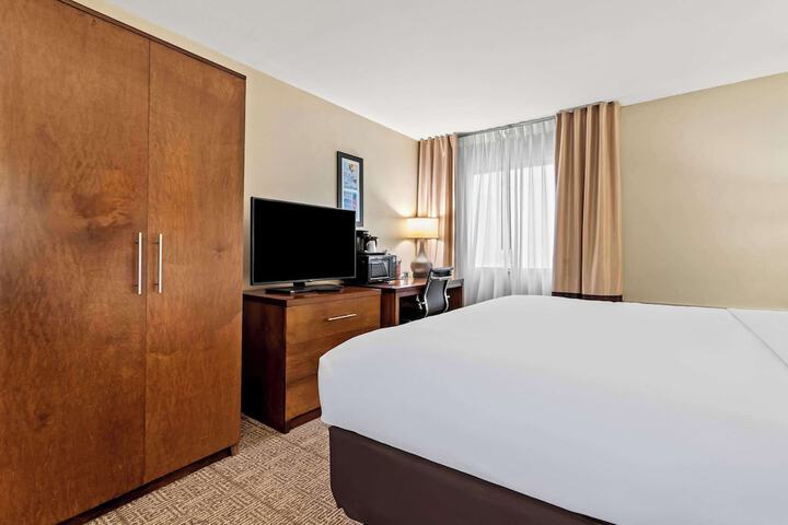 Room 30 of 57