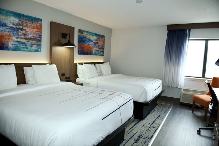 Room 26 of 42